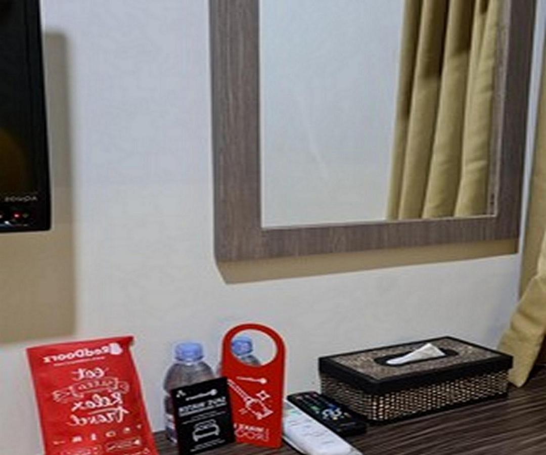 Gaia Asri Hotel Pamanukan Hilir المظهر الخارجي الصورة