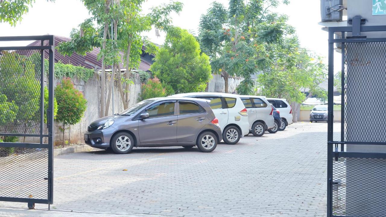 Gaia Asri Hotel Pamanukan Hilir المظهر الخارجي الصورة