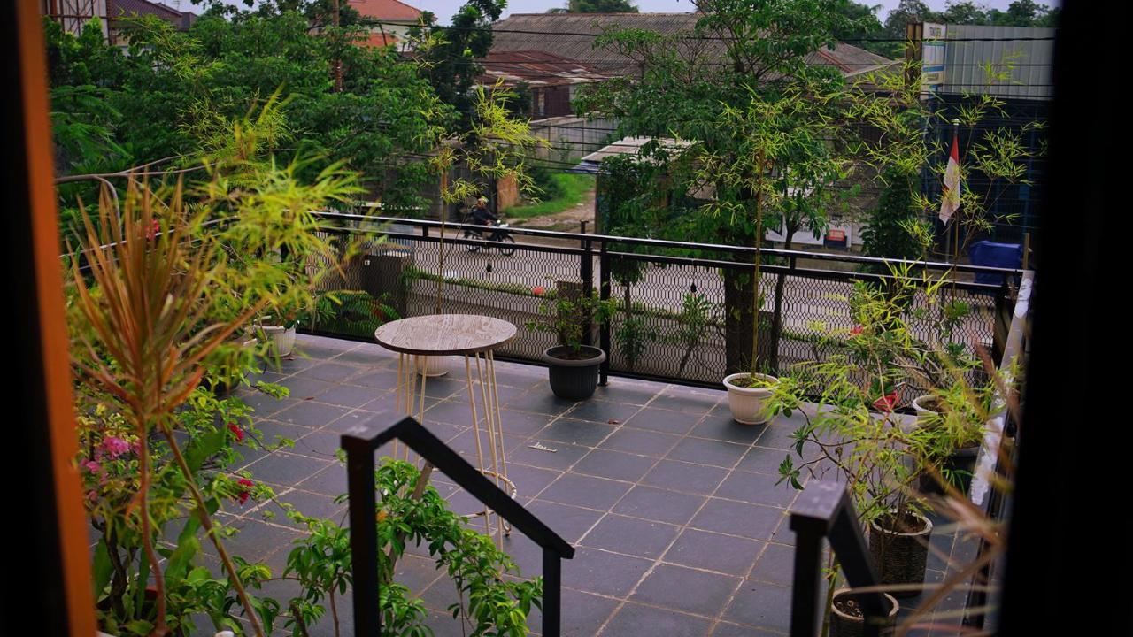 Gaia Asri Hotel Pamanukan Hilir المظهر الخارجي الصورة