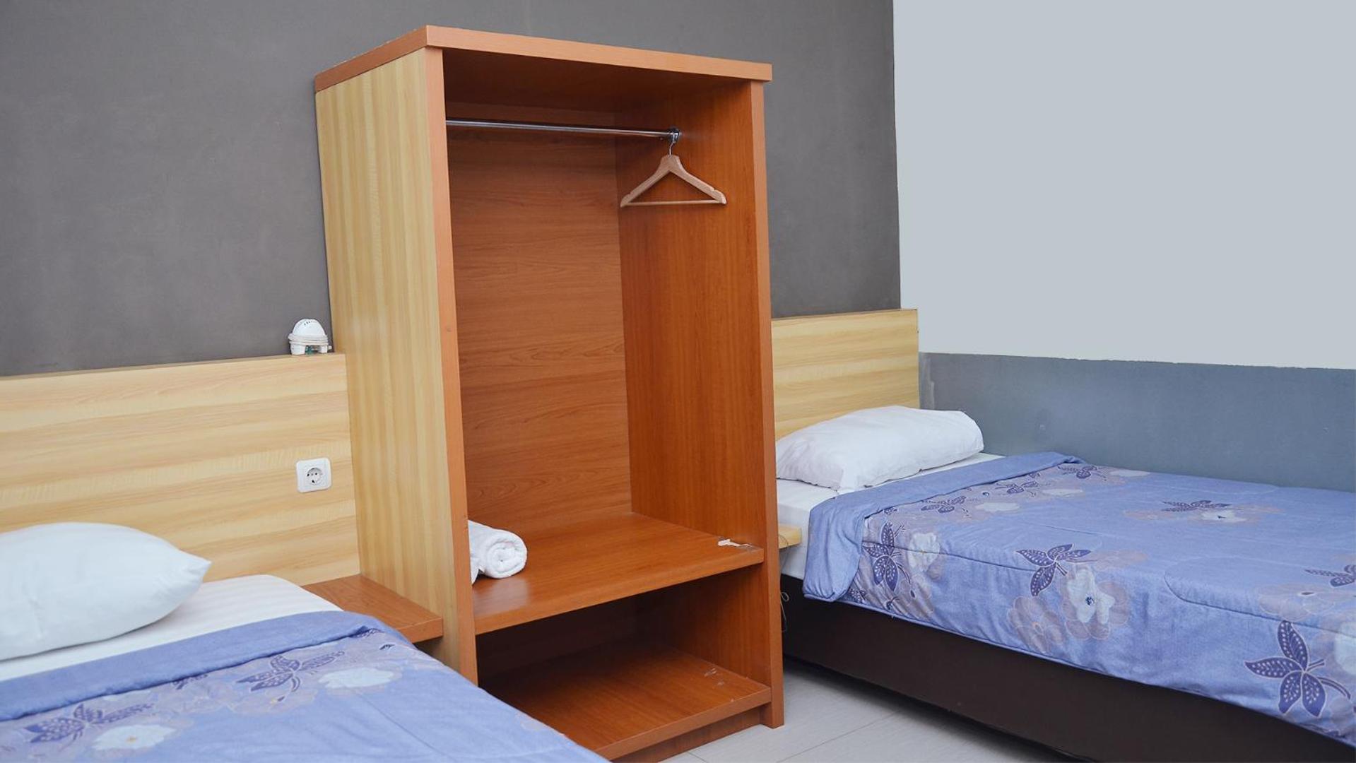 Gaia Asri Hotel Pamanukan Hilir الغرفة الصورة